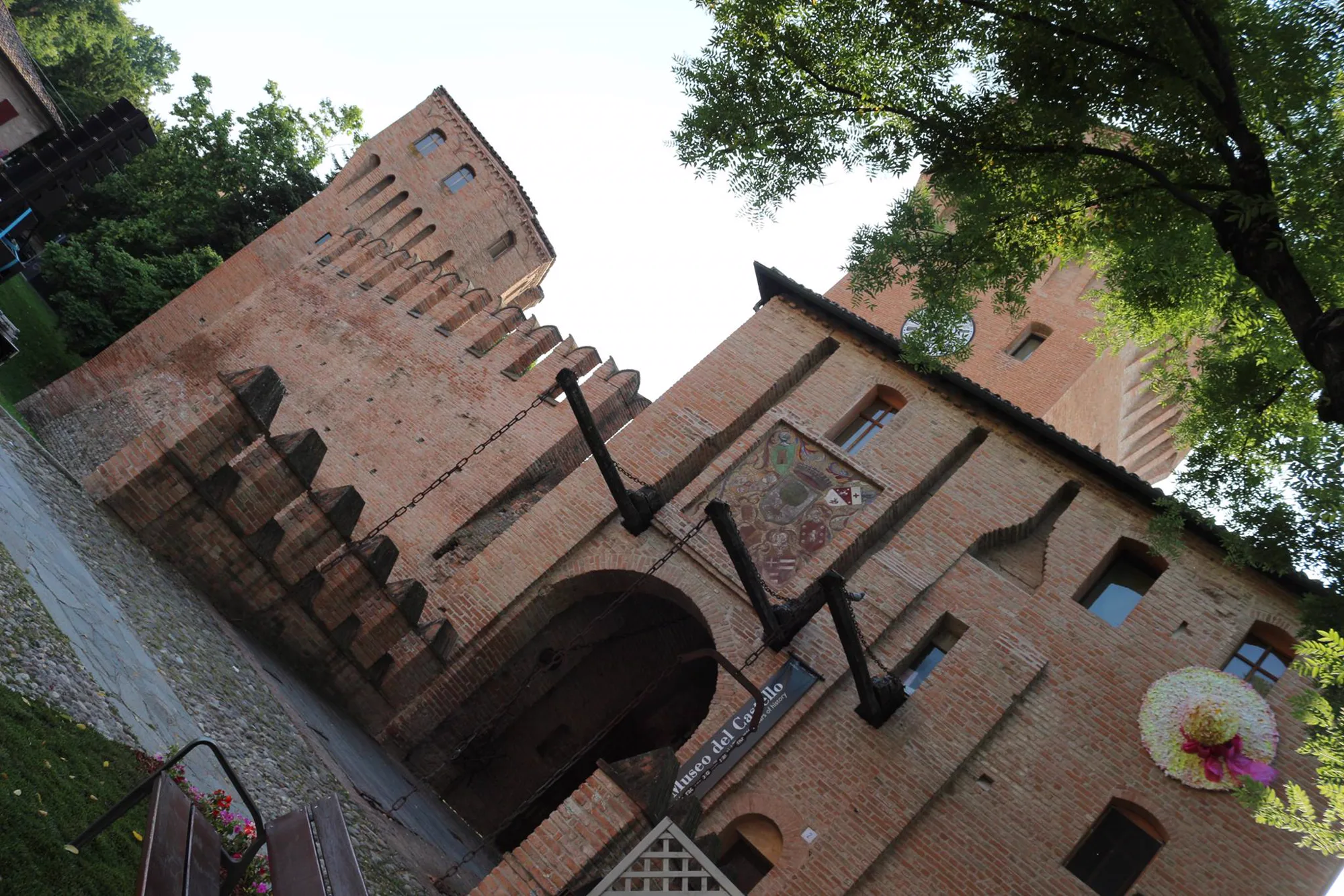 Castello Errante, documentazione visiva 05